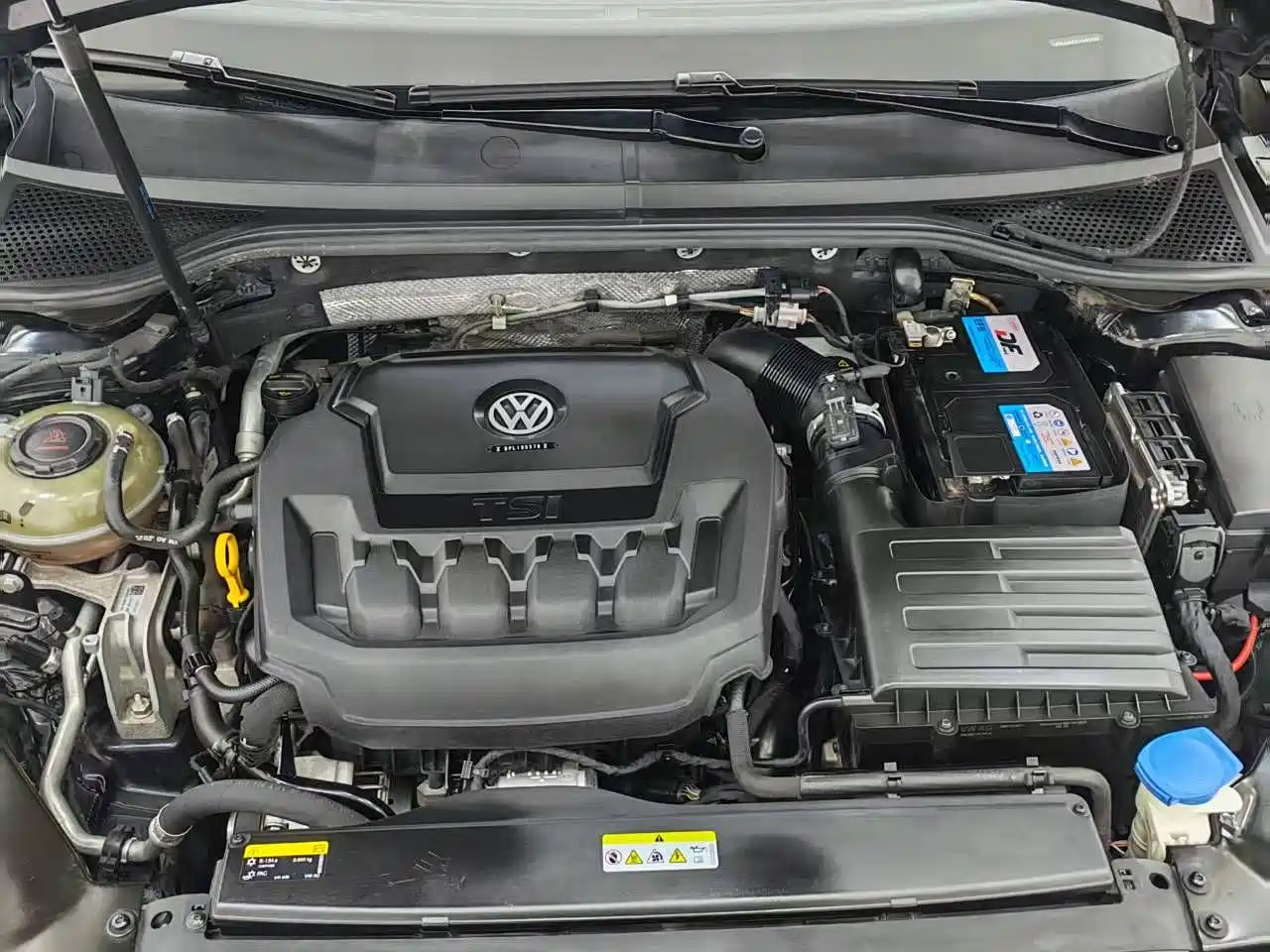 Volkswagen Magotan 2020 330TSI DSG Luxury фото 19