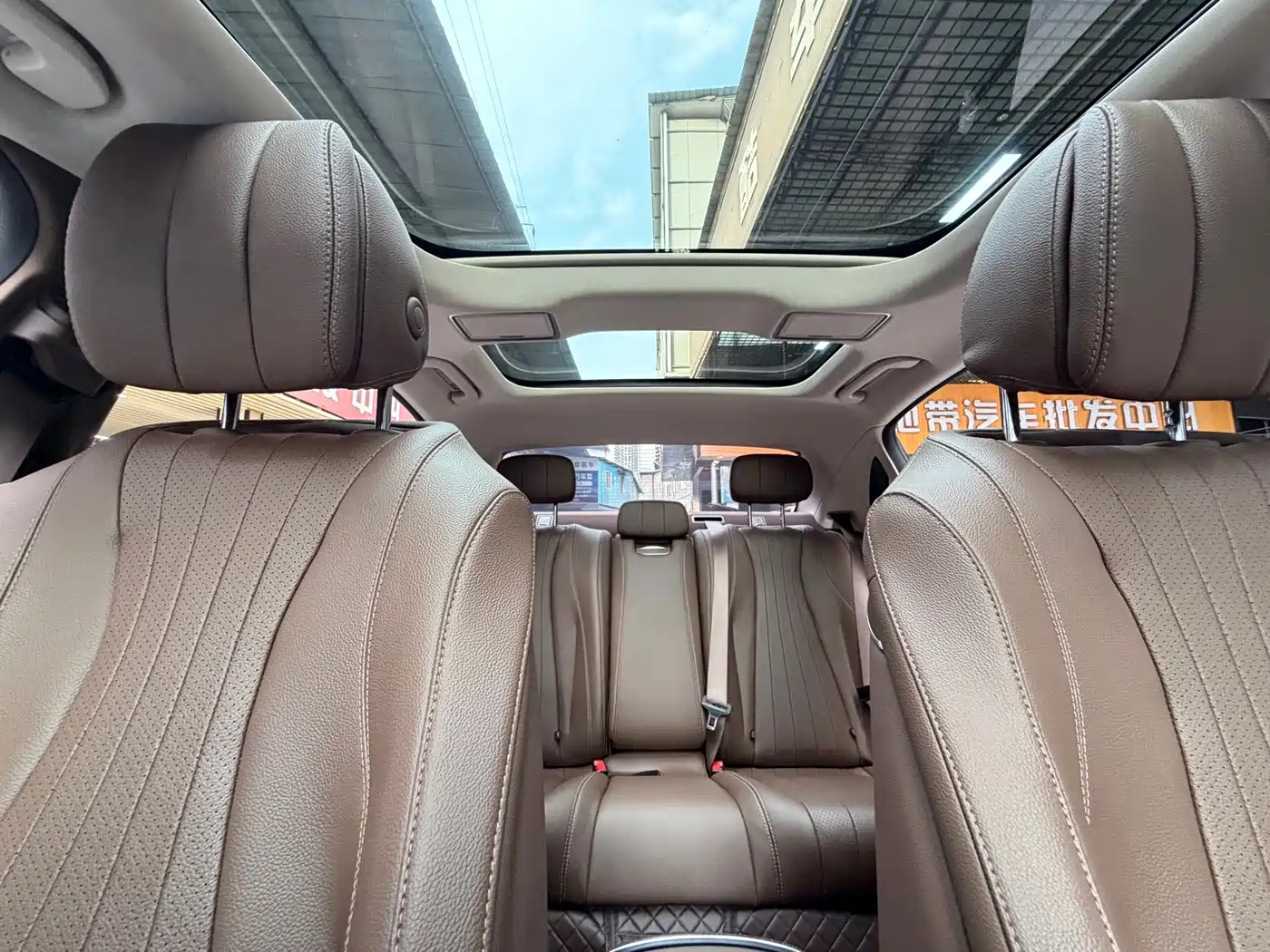 Mercedes-Benz E-Class 2023 Facelift E 300 L Fashion фото 27