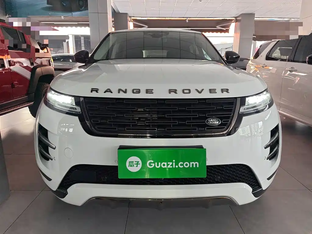 Land Rover Range Rover Evoque 2024 Range Rover Evoque L 249PS Light Master Edition фото 3