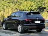 Фото 19 - Volkswagen Touareg