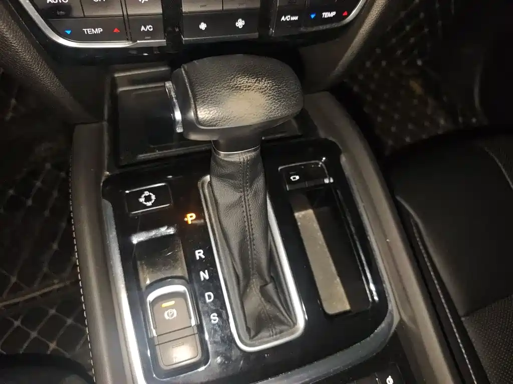 Фото 10 - GAC Trumpchi Trumpchi GS7