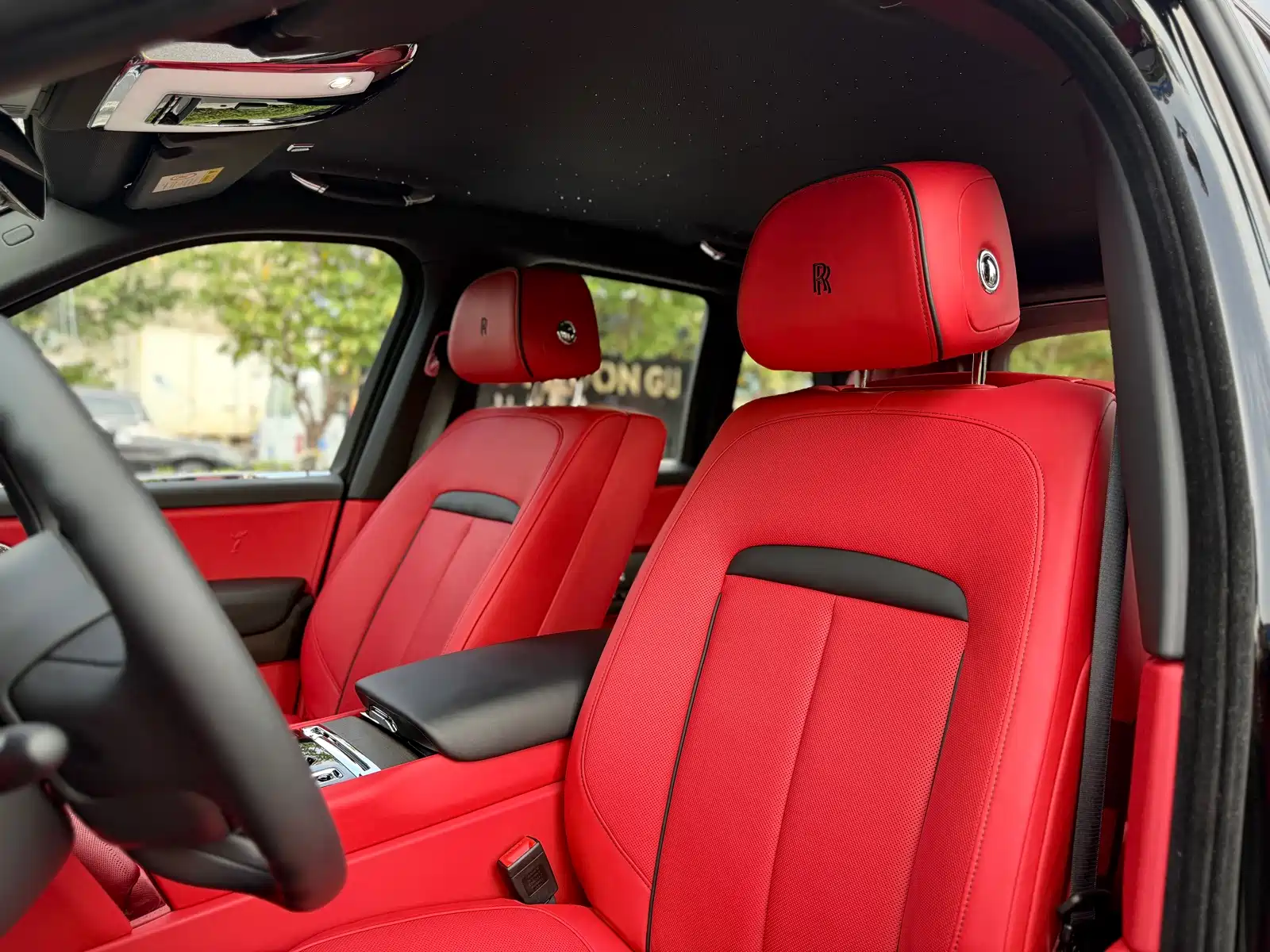 Photo 13 - Rolls-Royce Cullinan