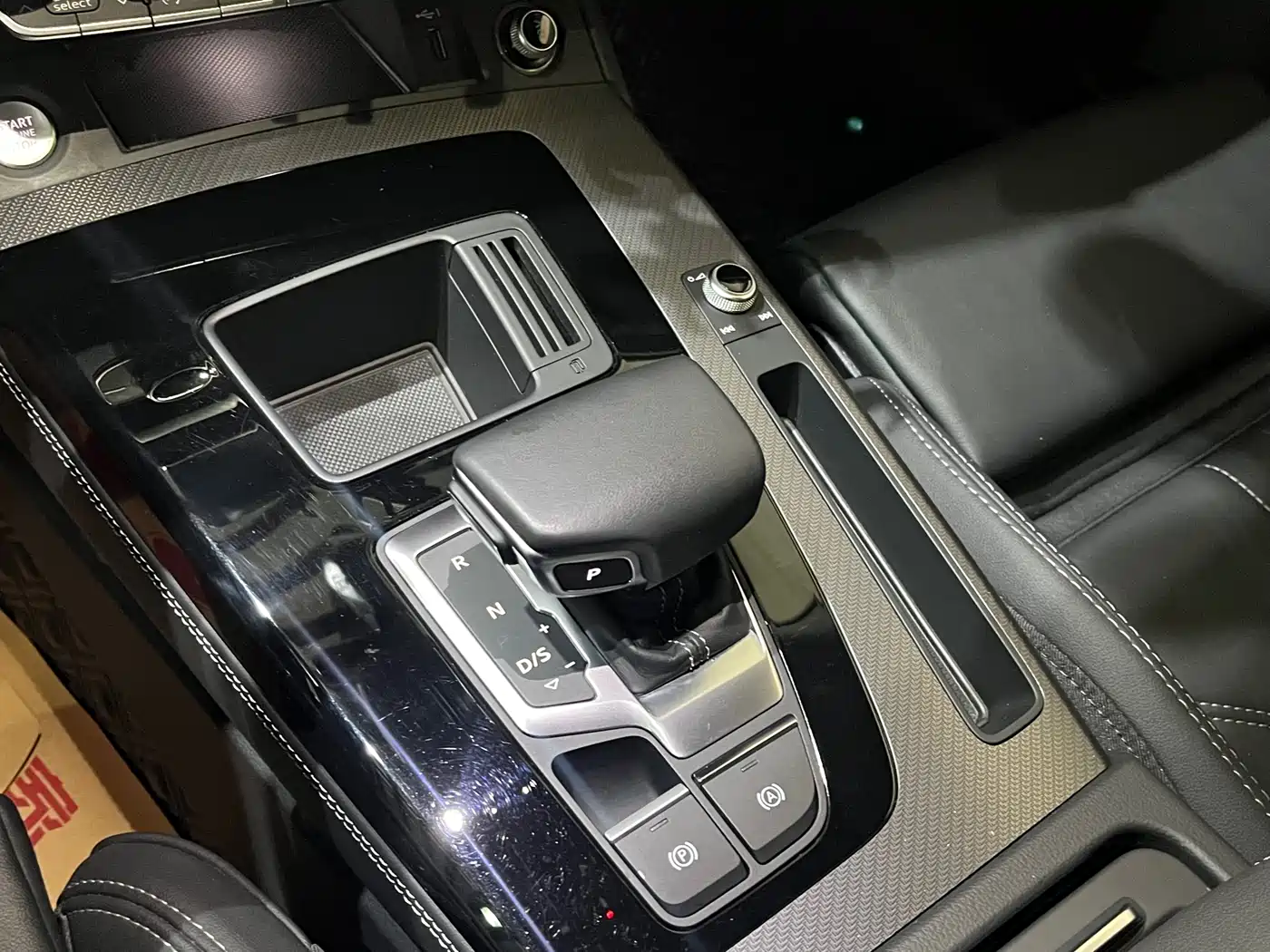 Audi Q5L 2022 40T Fashion Elegance фото 7