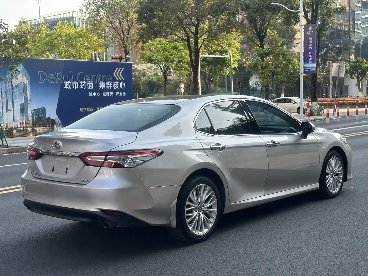 Toyota Camry 2019 2.5G Luxury (China V) фото 13