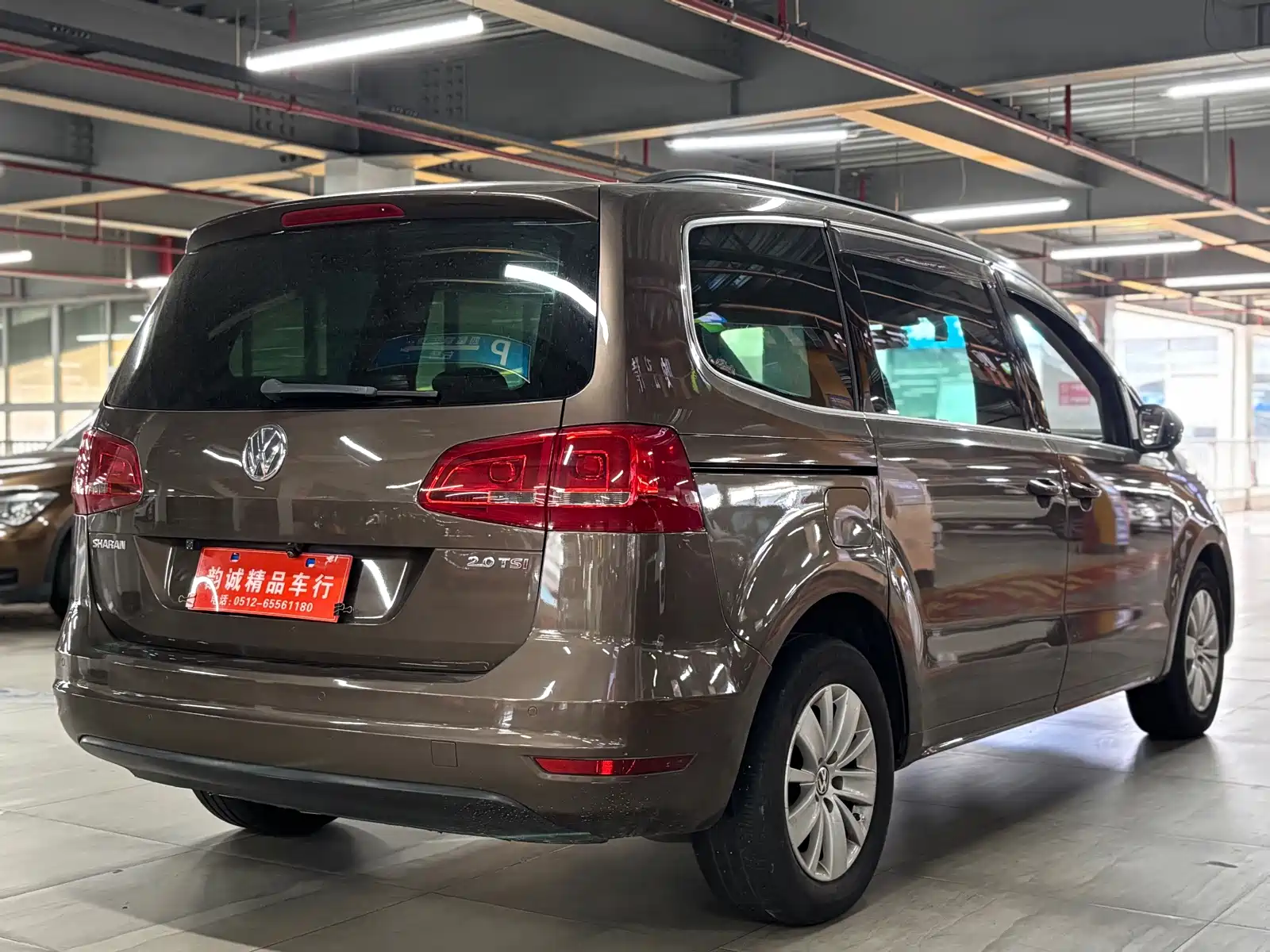 Фото 8 - Volkswagen Sharan