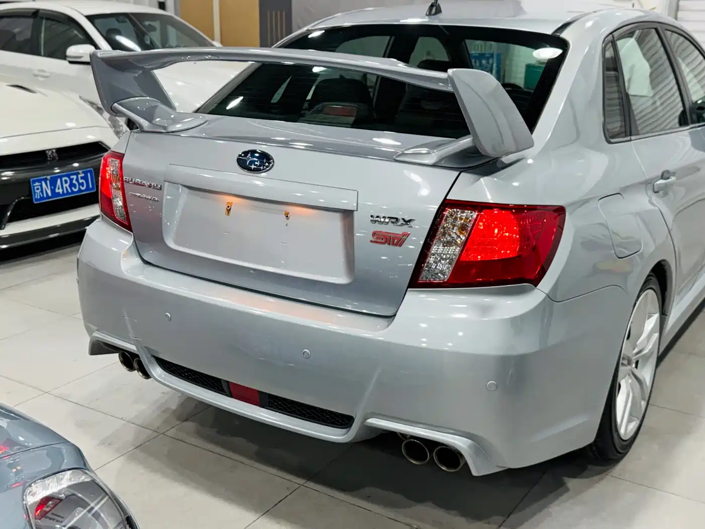 Subaru Impreza 2011 2.5T WRX STi Sedan фото 3