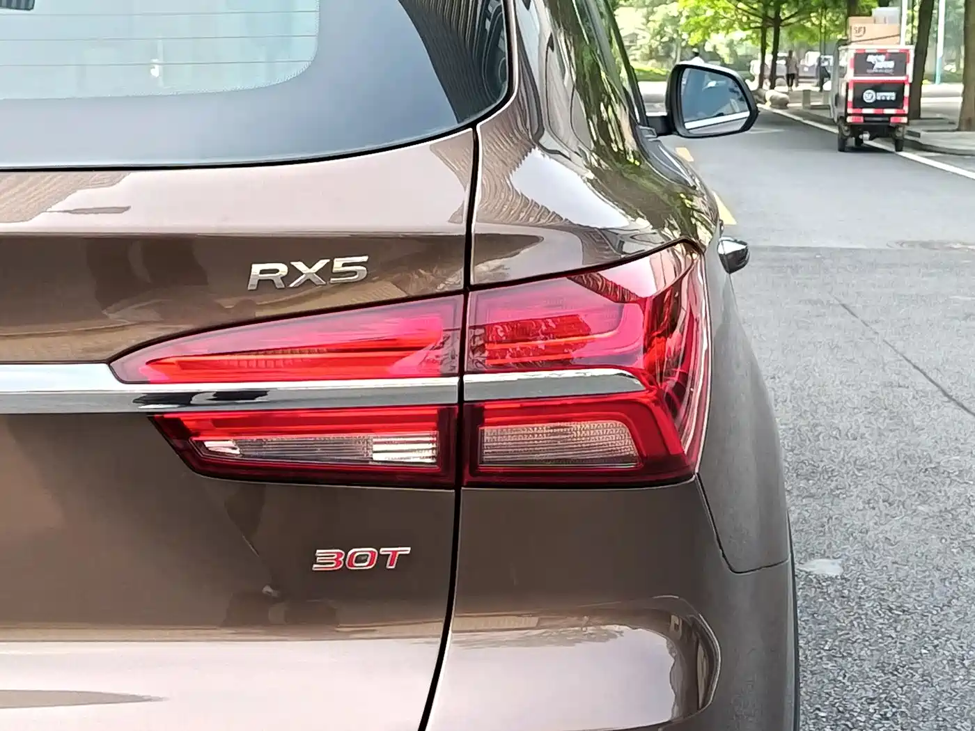Roewe RX5 2016 2016 30T 2WD Automatic Internet Smart Edition