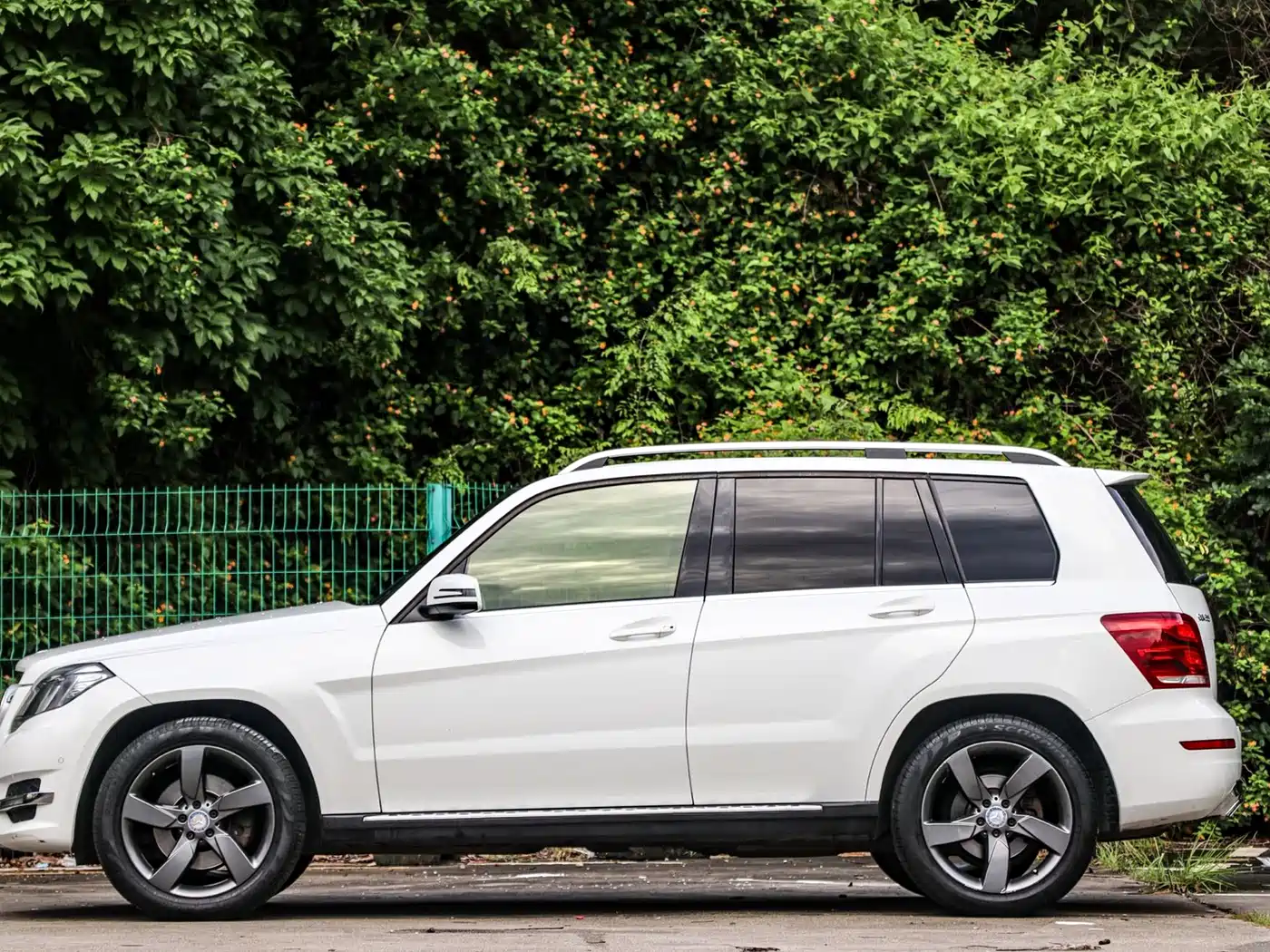 Mercedes-Benz GLK-Class 2013 GLK 300 4MATIC Dynamic Sunroof фото 12