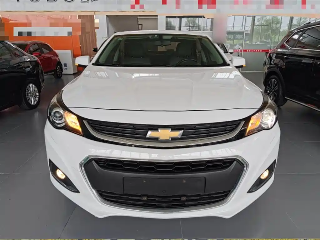 Chevrolet Malibu 2017 1.5T Automatic Luxury Edition фото 3