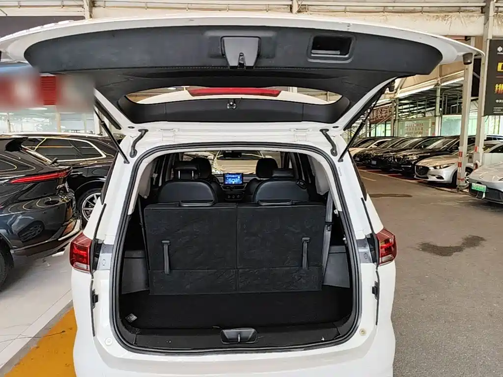 Baojun 360 2018 2019 1.5L Automatic Elite China VI