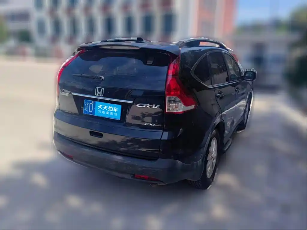 Фото 5 - Honda CR-V