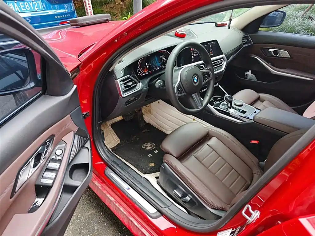 BMW 3 Series 2020 320Li M Sport Package фото 12