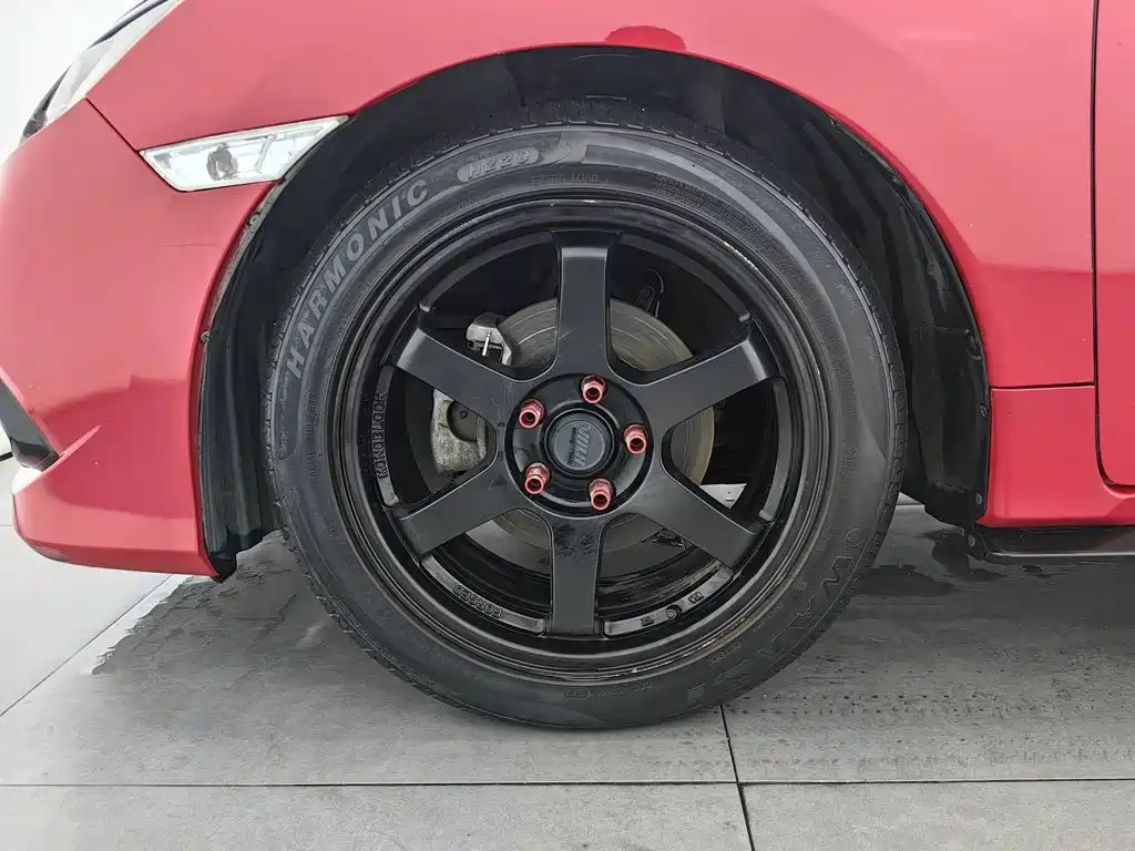 Photo 17 - Honda Civic