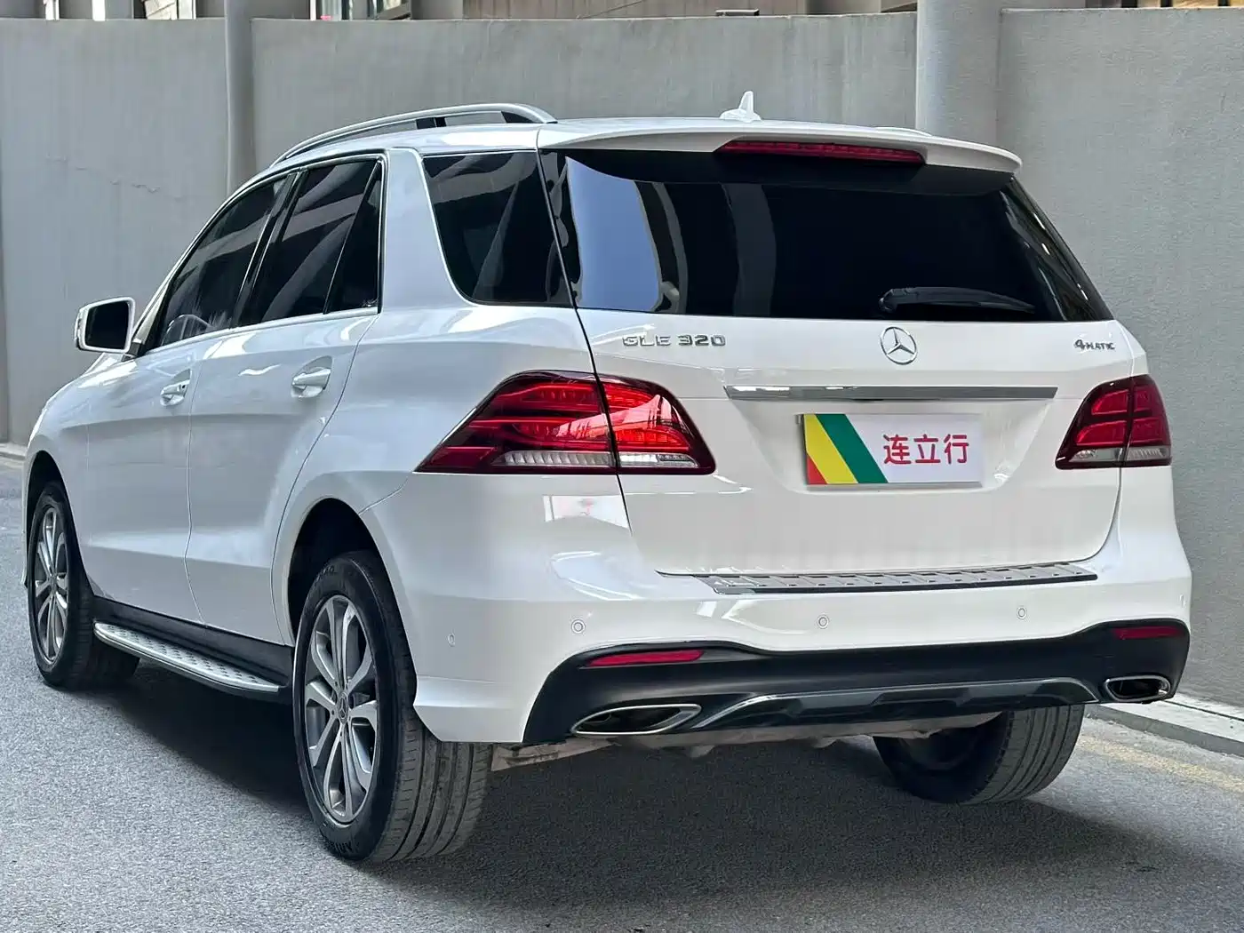 Mercedes-Benz GLE 2017 GLE 320 4MATIC Dynamic фото 3