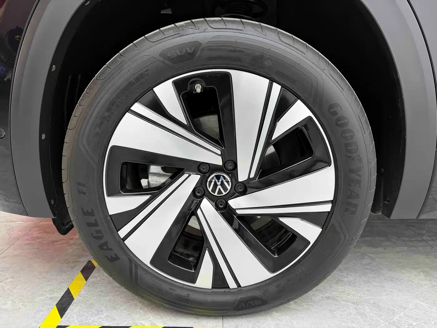 Volkswagen Teramont 2024 Teramont X 380TSI 4WD Premium Luxury Edition фото 8