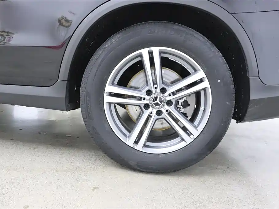 Mercedes-Benz GLC 2021 GLC 260 L 4MATIC Sporty фото 33