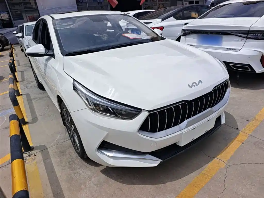 Kia K3 2021 Facelift 1.5L CVT Fashion Edition фото 4