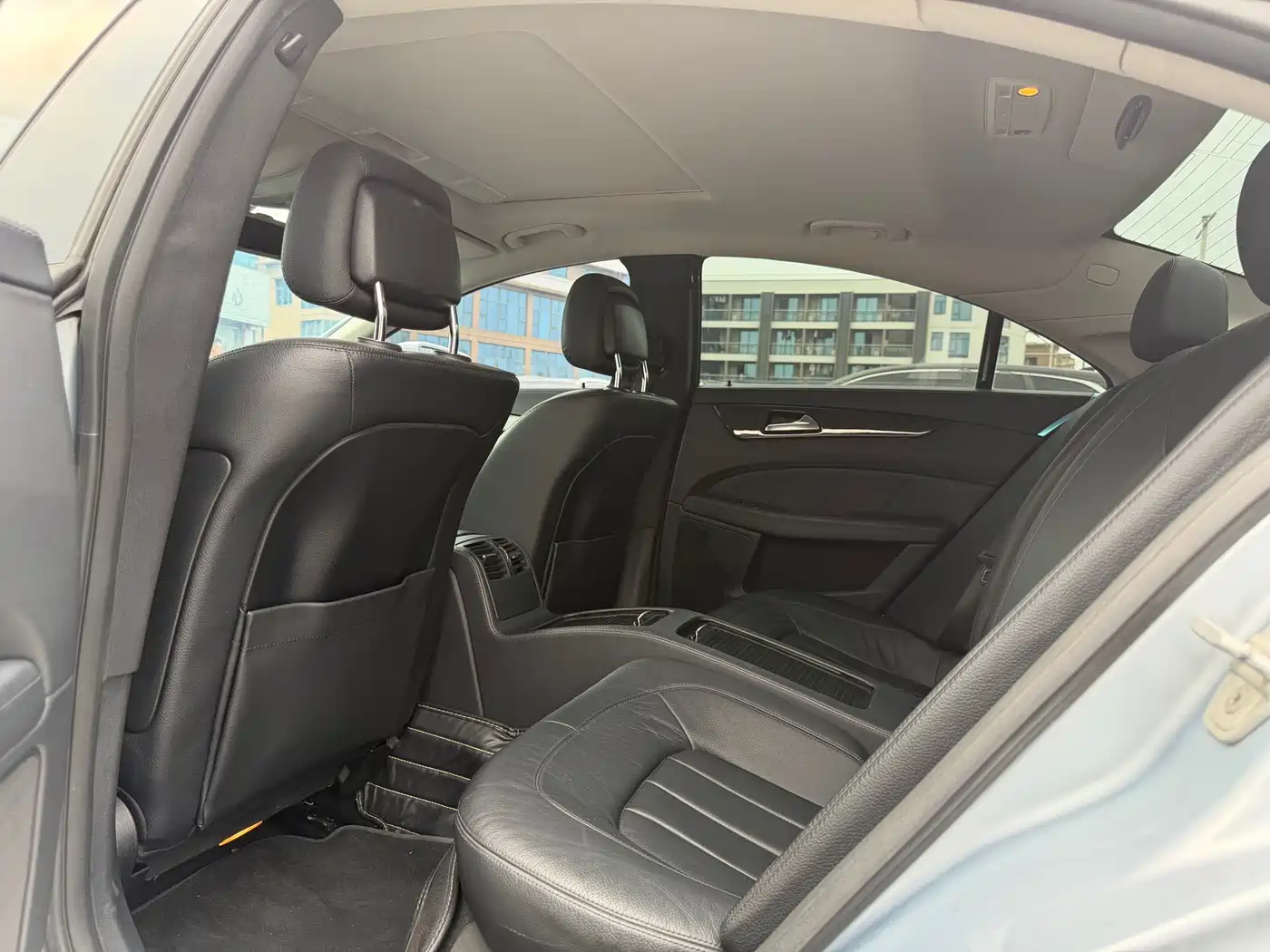Mercedes-Benz CLS 2016 CLS 260 Edition фото 13