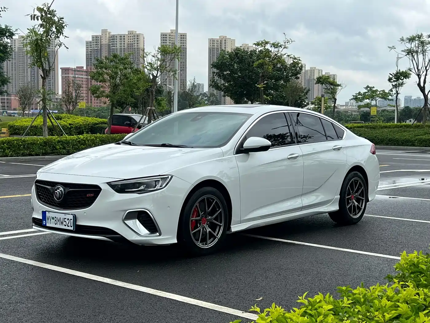 Buick Regal 2017 GS 28T Luxury Type