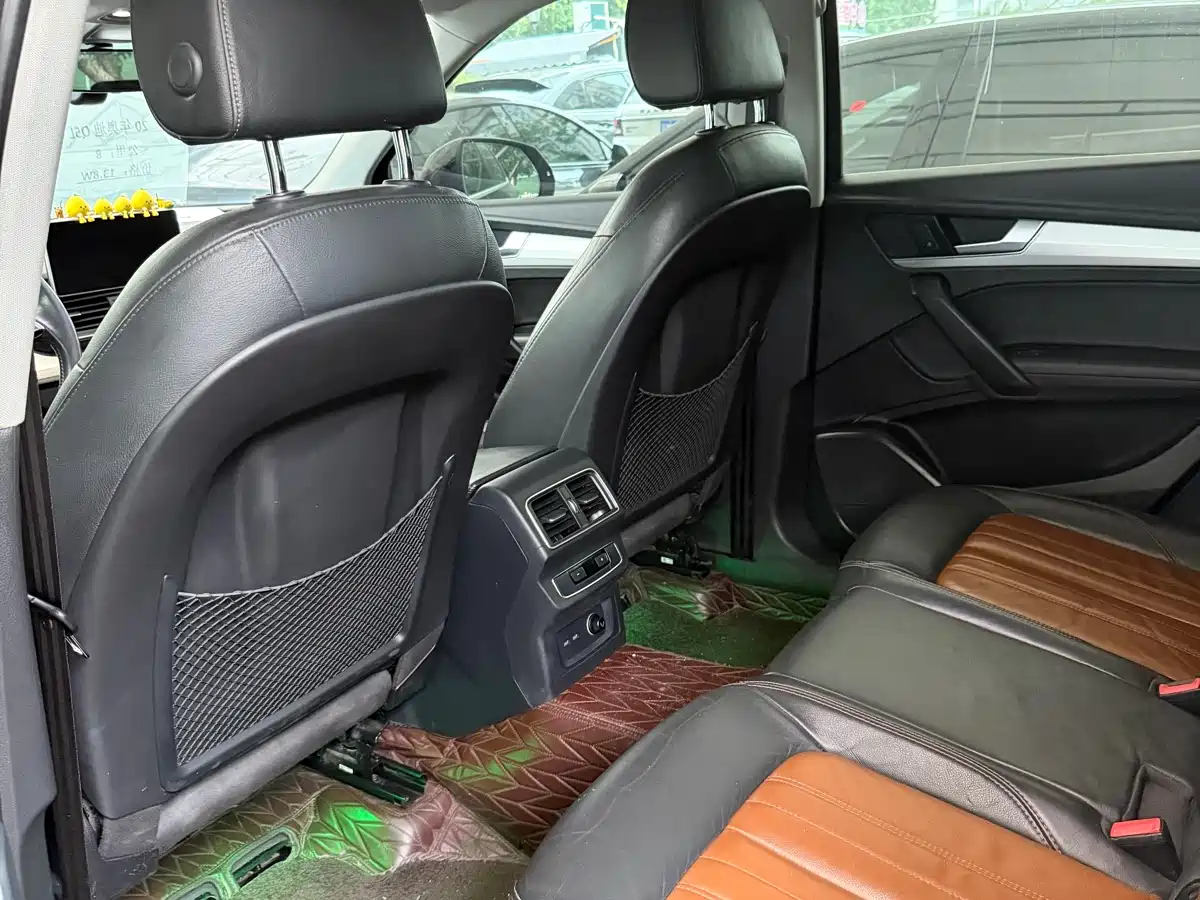 Audi Q5L 2020 40 TFSI Prestige Fashion фото 17