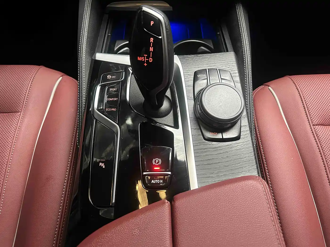 BMW 5 Series 2023 530Li Leading M Sport Package фото 19