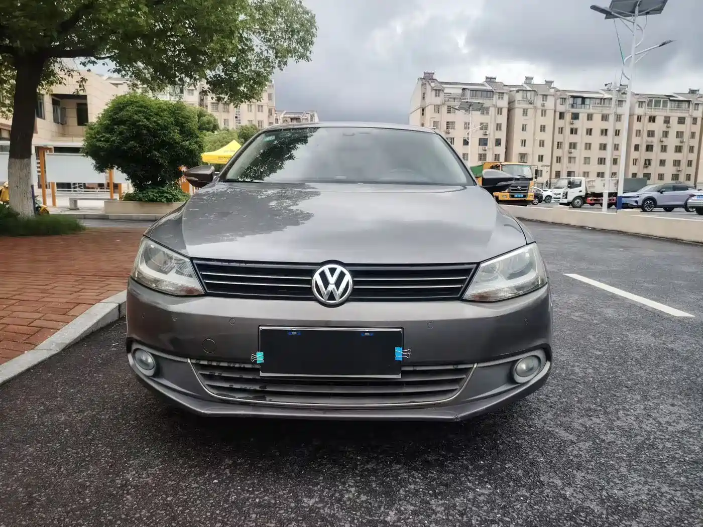 Volkswagen Sagitar 2012 1.4TSI Automatic Luxury фото 2