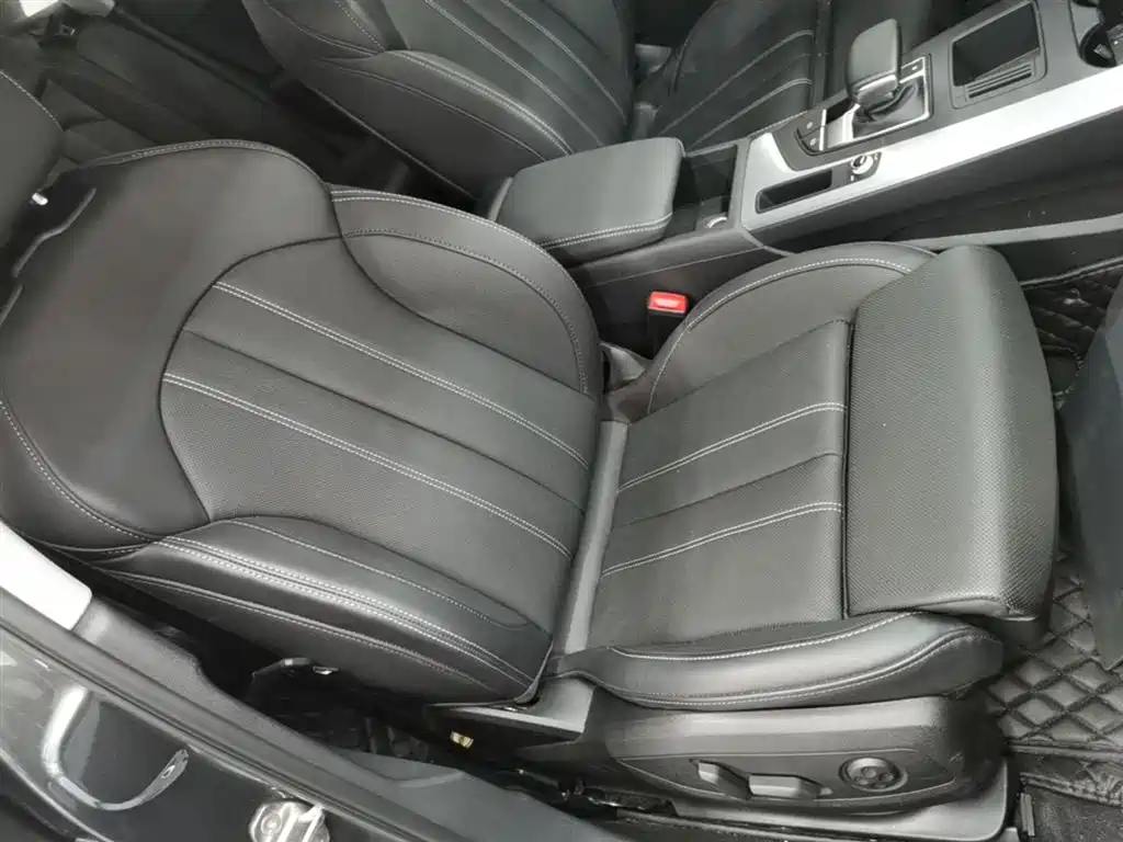Audi A4L 2023 40 TFSI Fashion Dynamic фото 25