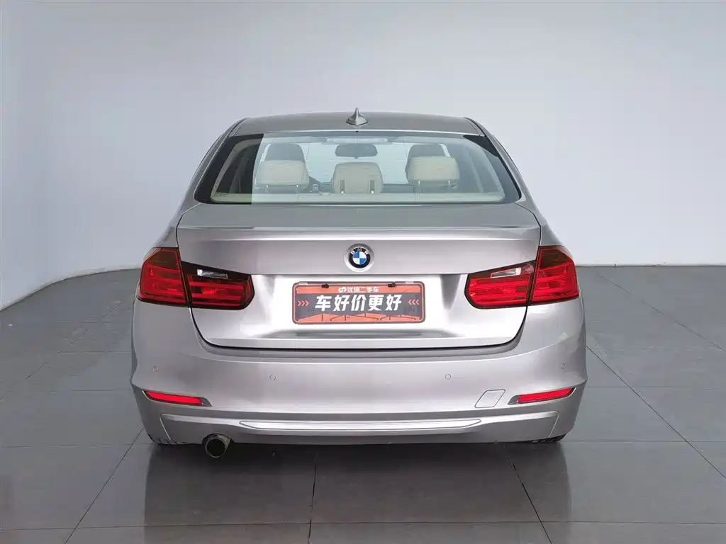 BMW 3 Series 2013 316i Progressive фото 4