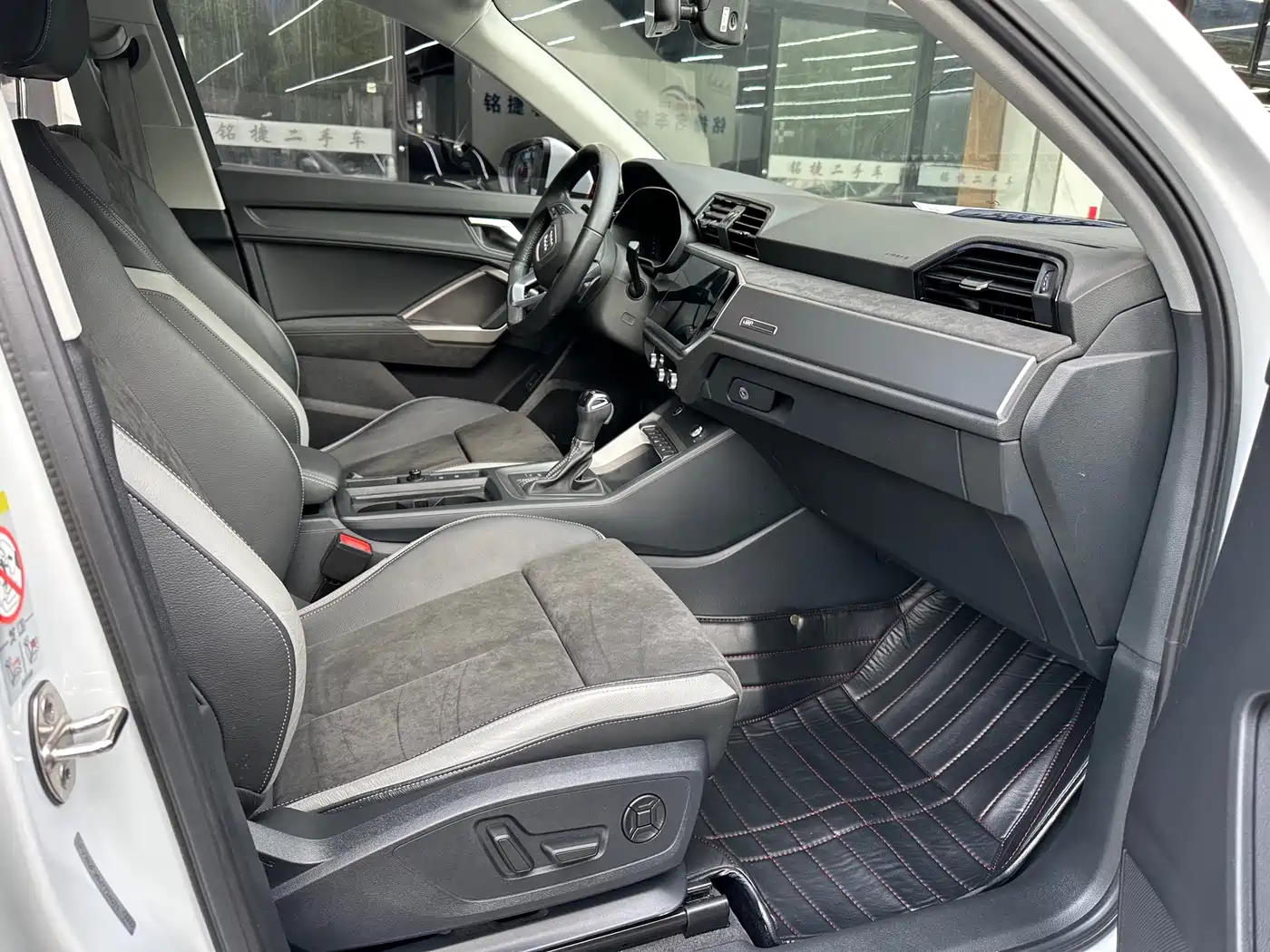 Audi Q3 2021 35 TFSI Fashion Sport фото 10