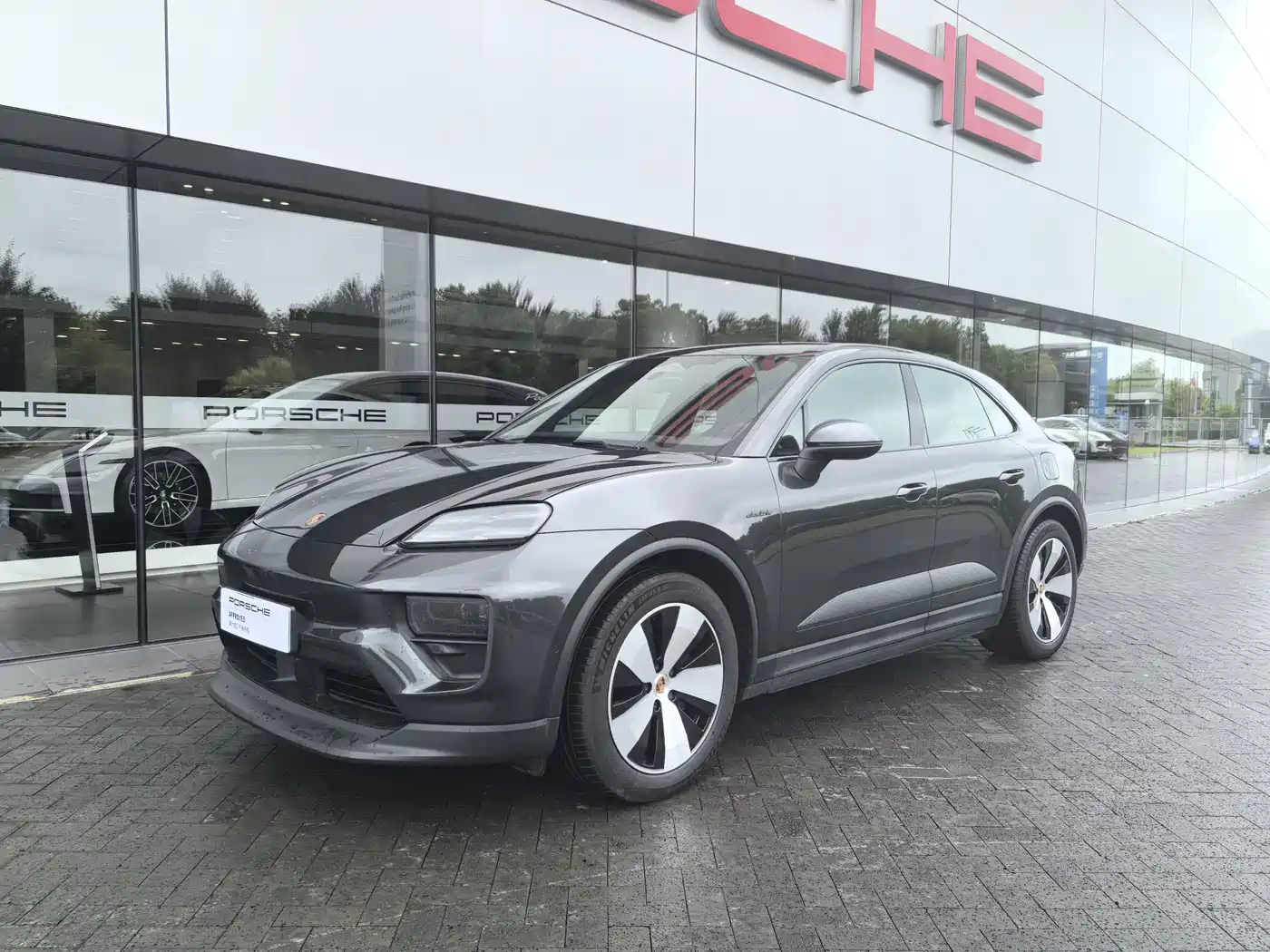 Porsche Macan EV 2025 2024 Macan 4