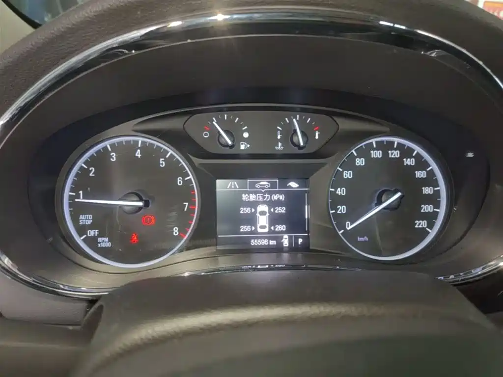Buick Encore 2017 18T Automatic 2WD Urban Fashion фото 12