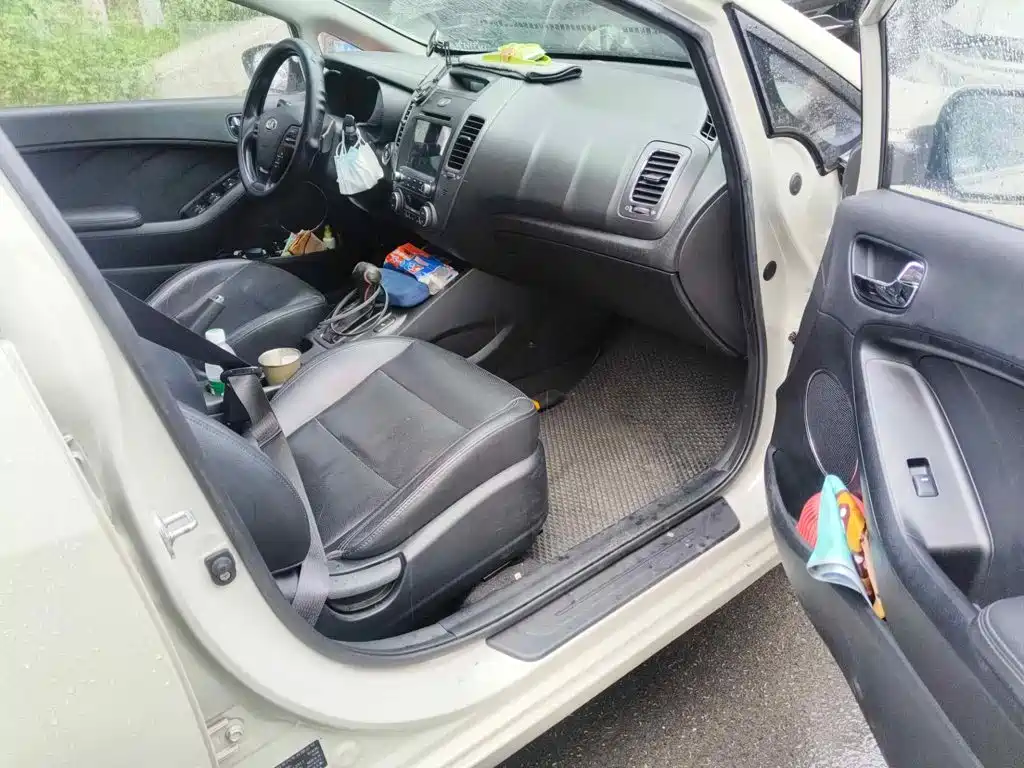 Kia K3S 2015 2014 1.6L Automatic Premium