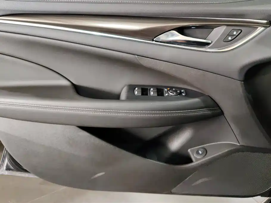 Buick LaCrosse 2022 652T Luxury фото 7