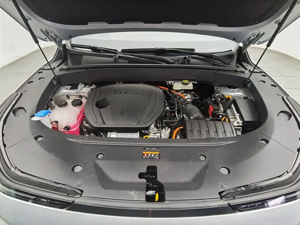 GEELY GALAXY GALAXY L7