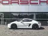 صورة 3 - Porsche 718