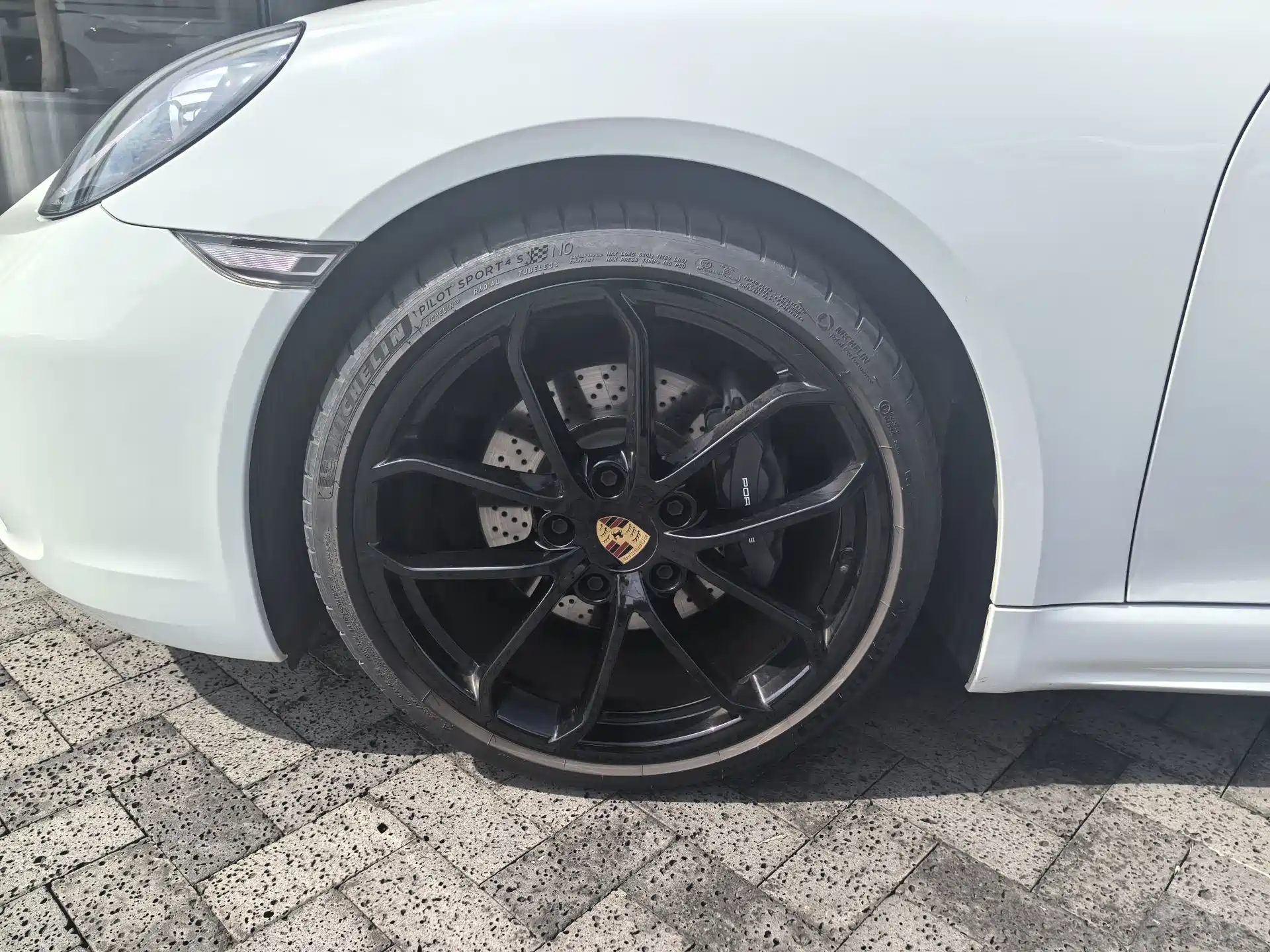 صورة 4 - Porsche 718
