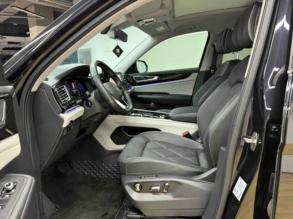 Volkswagen Teramont 2025 2024 380TSI 4WD Dragon Glory Edition