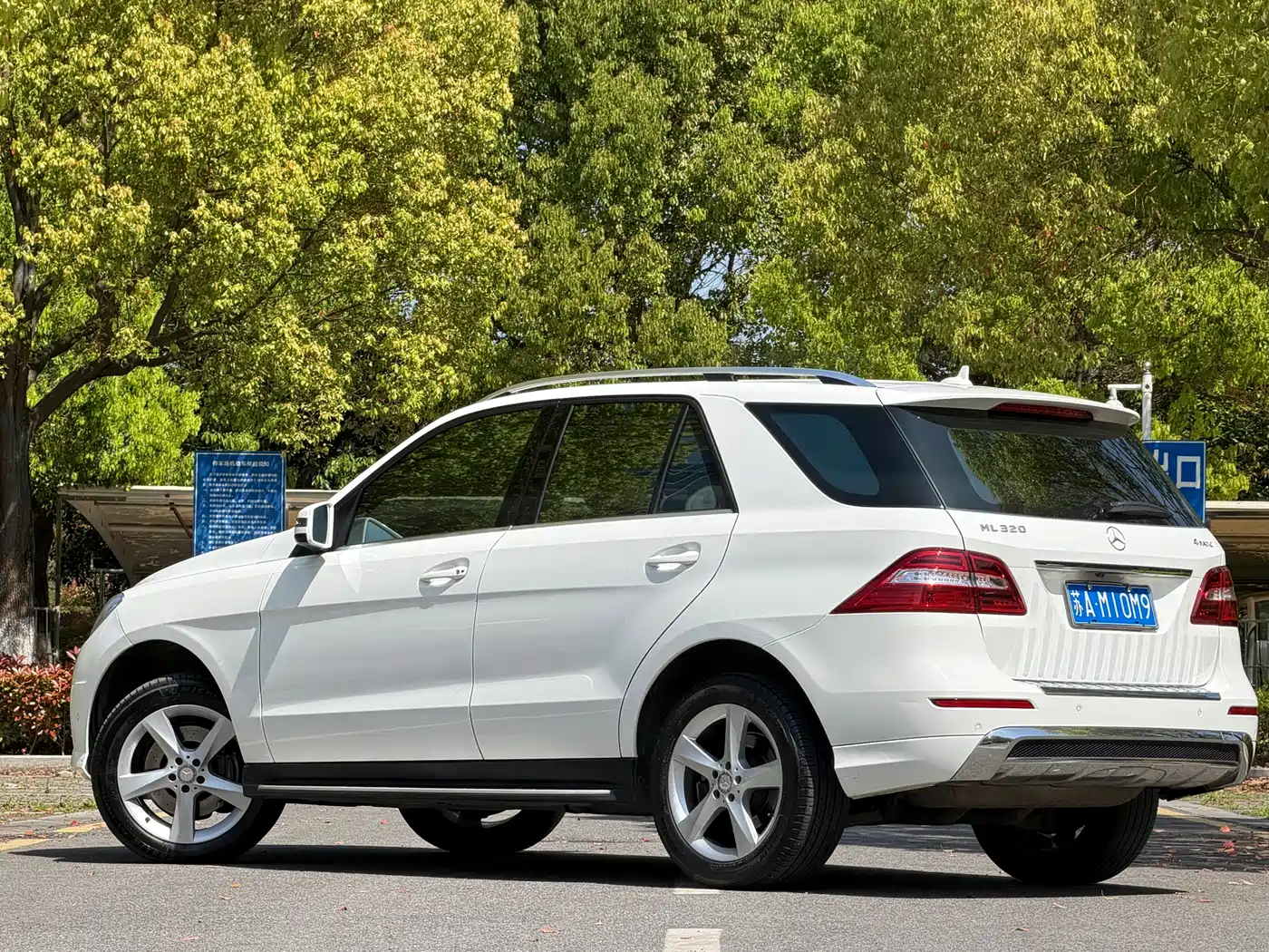 Mercedes-Benz M-Class 2014 ML 320 4MATIC фото 7