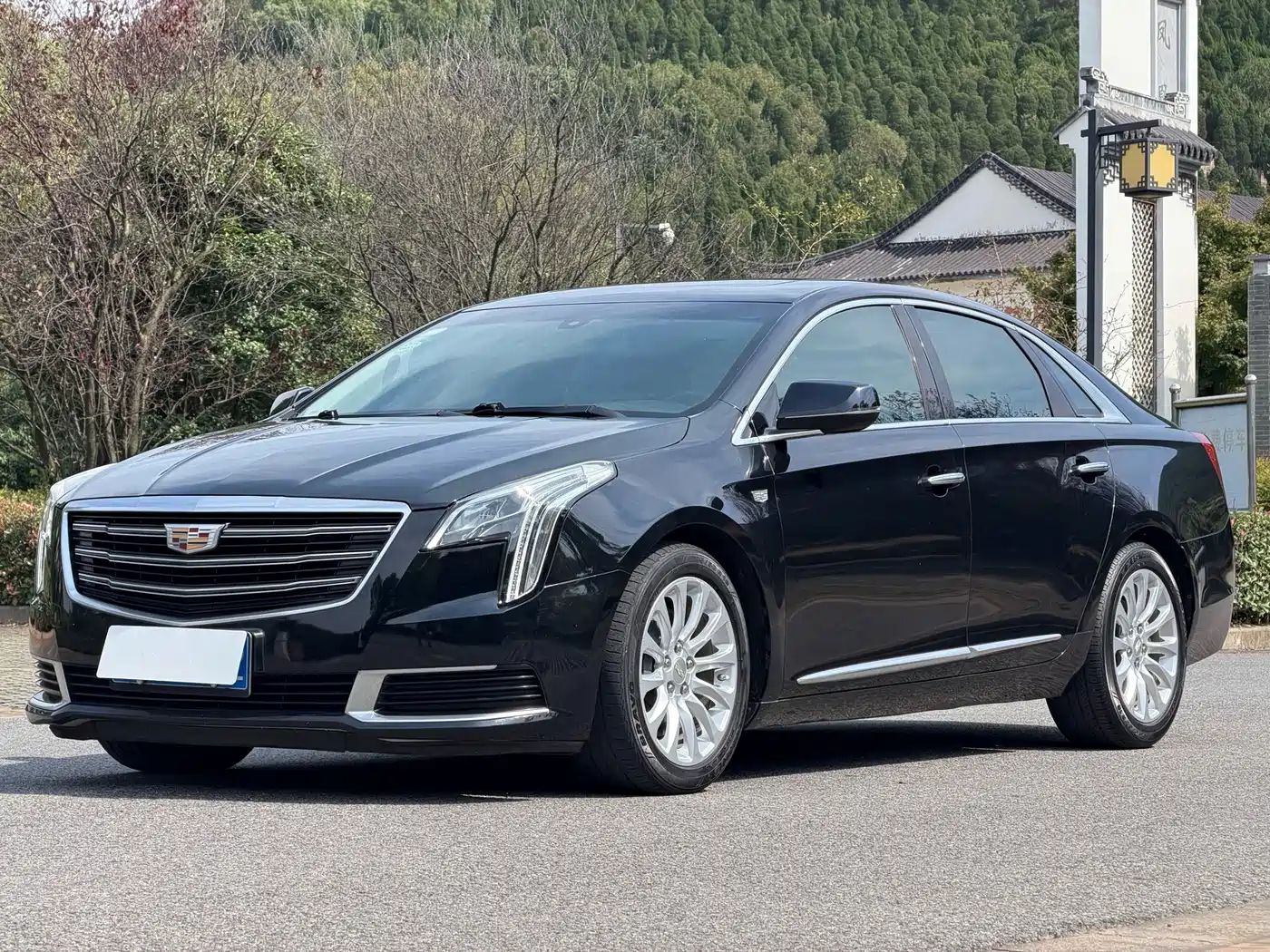 Cadillac XTS 2018 — пригон из Китая