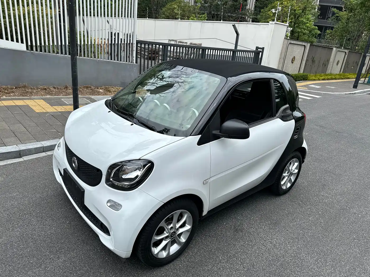 smart fortwo 2019 2018 1.0L 52kW Hardtop Agile Edition China V