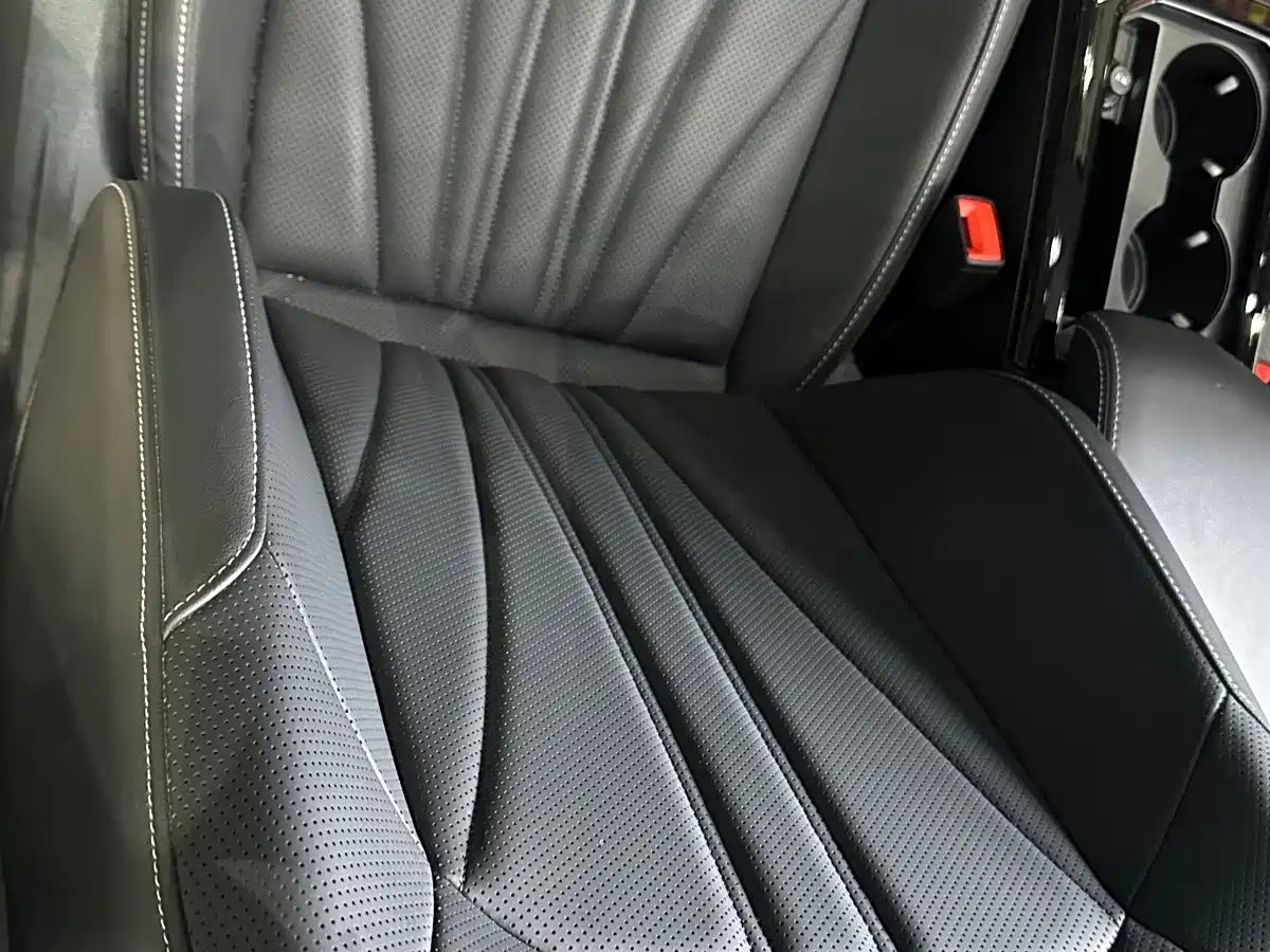 Volkswagen Passat 2026 2026 Outstanding Edition 380TSI Starlight Dragon Soaring Version