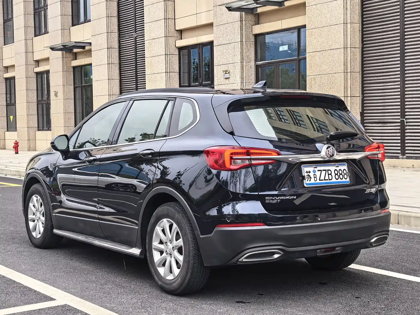 Buick Envision Plus 2020 20T FWD Leading фото 6