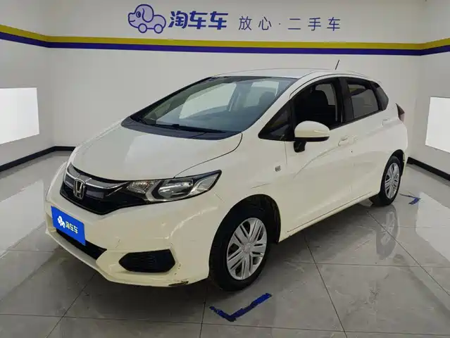 Honda Fit 2020 1.5L CVT Comfort Edition — фото 1