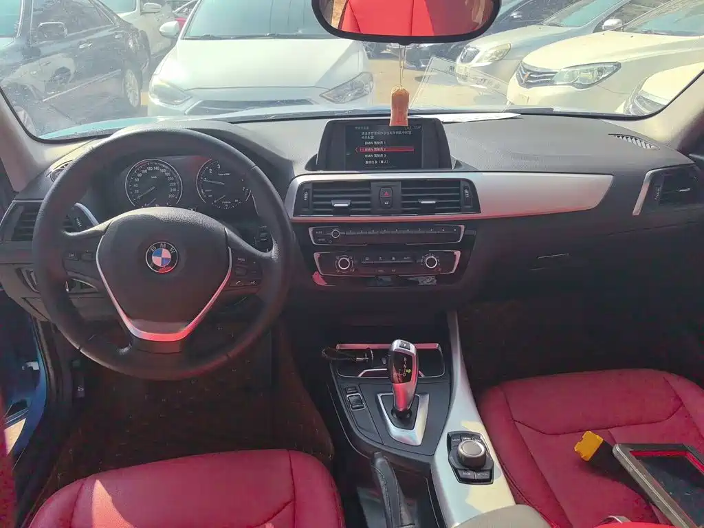 BMW 1 Series (Import) 2018 2016 118i Leading