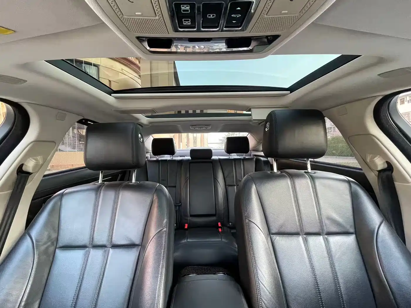 Jaguar XJ 2018 XJL 3.0 SC 2WD Elegant Business Edition фото 11