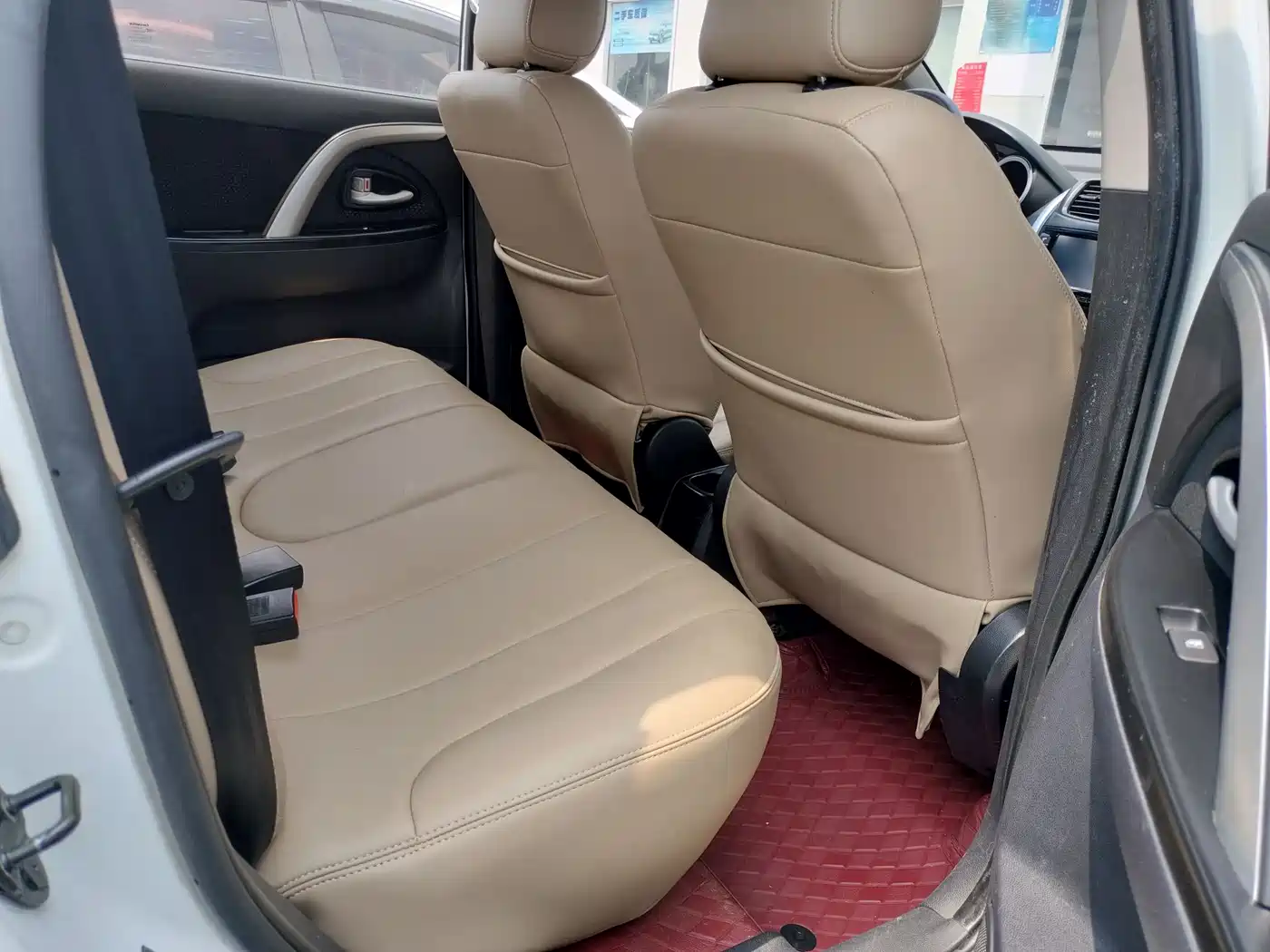 Changan CX20 2015 2014 1.4L IMT Sunroof Navigation China IV