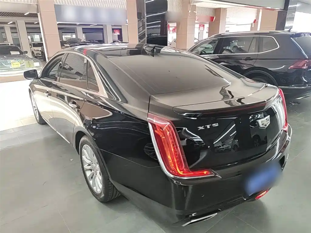 Cadillac XTS 2018 28T Elite фото 5