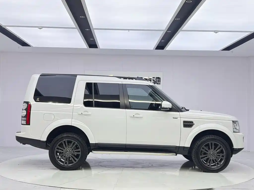 Фото 6 - Land Rover Discovery