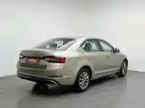 Photo 2 - Škoda Octavia