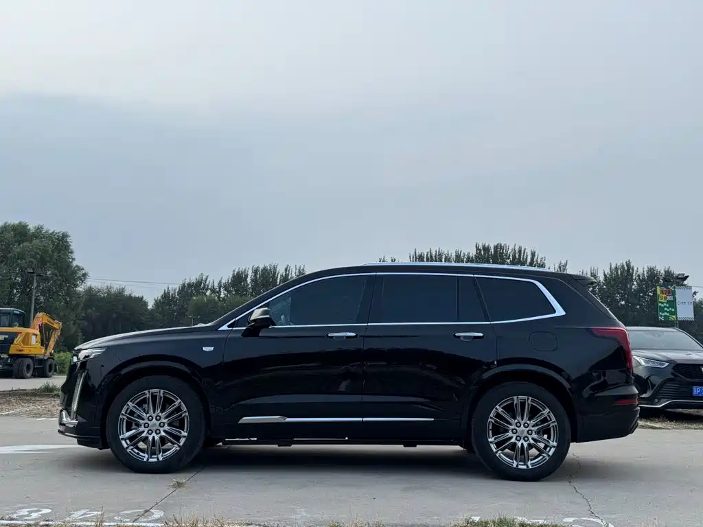 Cadillac XT6 2023 2022 2.0T 6-Seater 2WD Luxury Edition